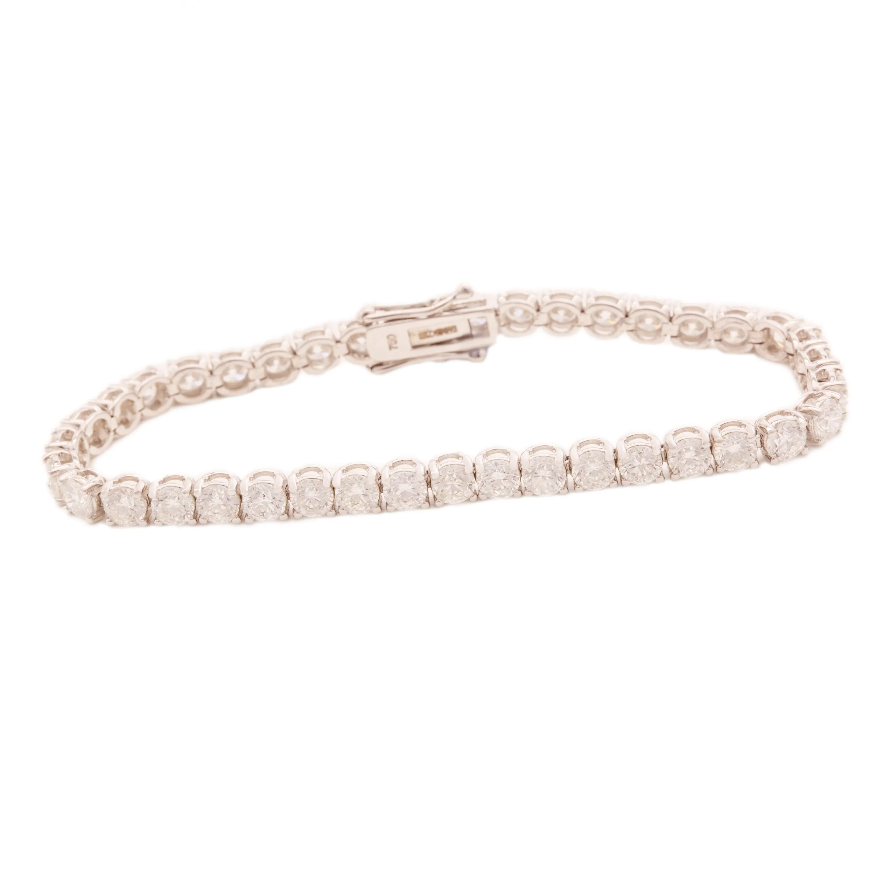 11.67ct 18k White Gold Diamond Bracelet