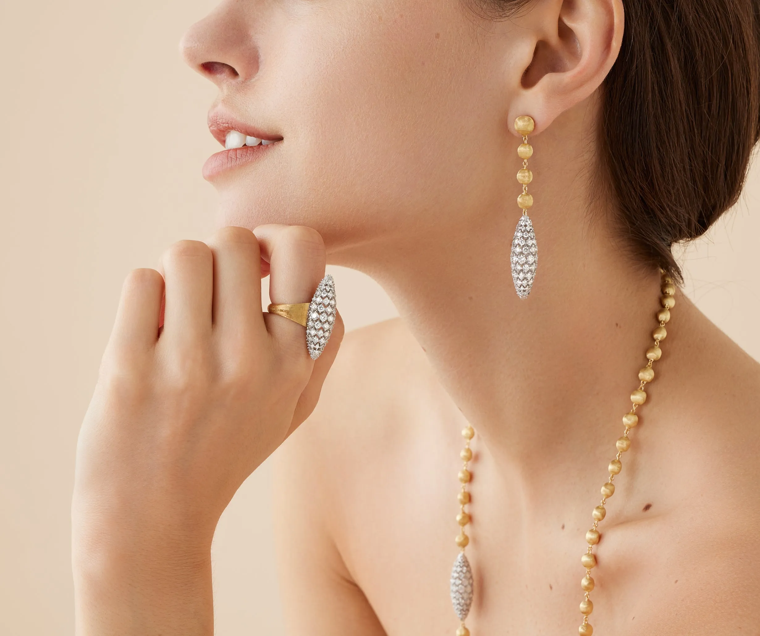 18K Yellow Gold Chandelier Earrings With Diamonds