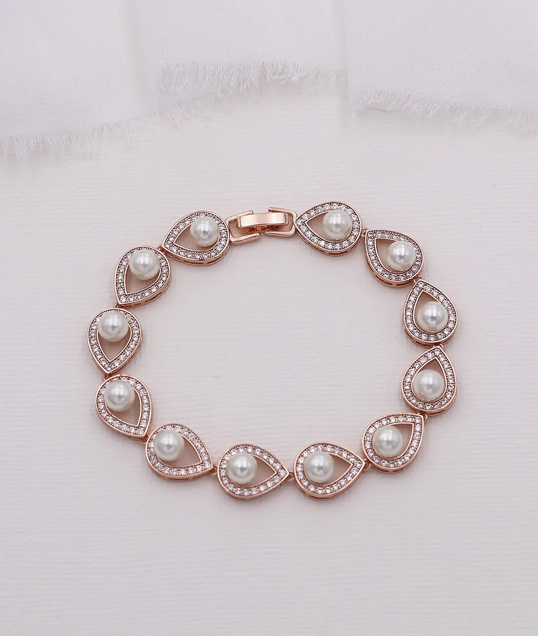 Annabel Pearl Jewelry Set