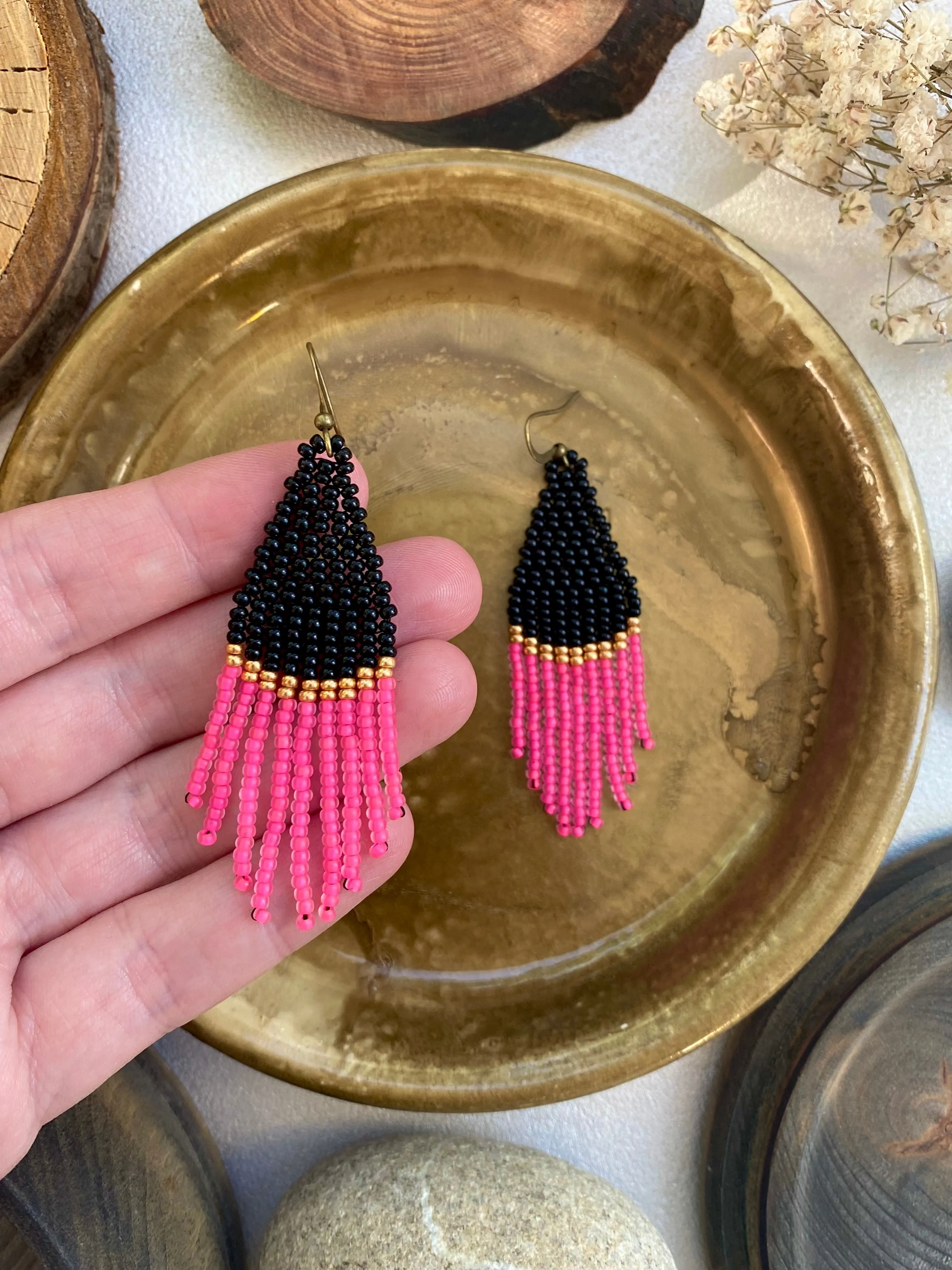 Black Gold Pink Seed Bead Fringe Earrings, Handmade Chandelier Earrings, Aesthetic earrings, Fuchsia Earring, Dangle Statement Earring Boho