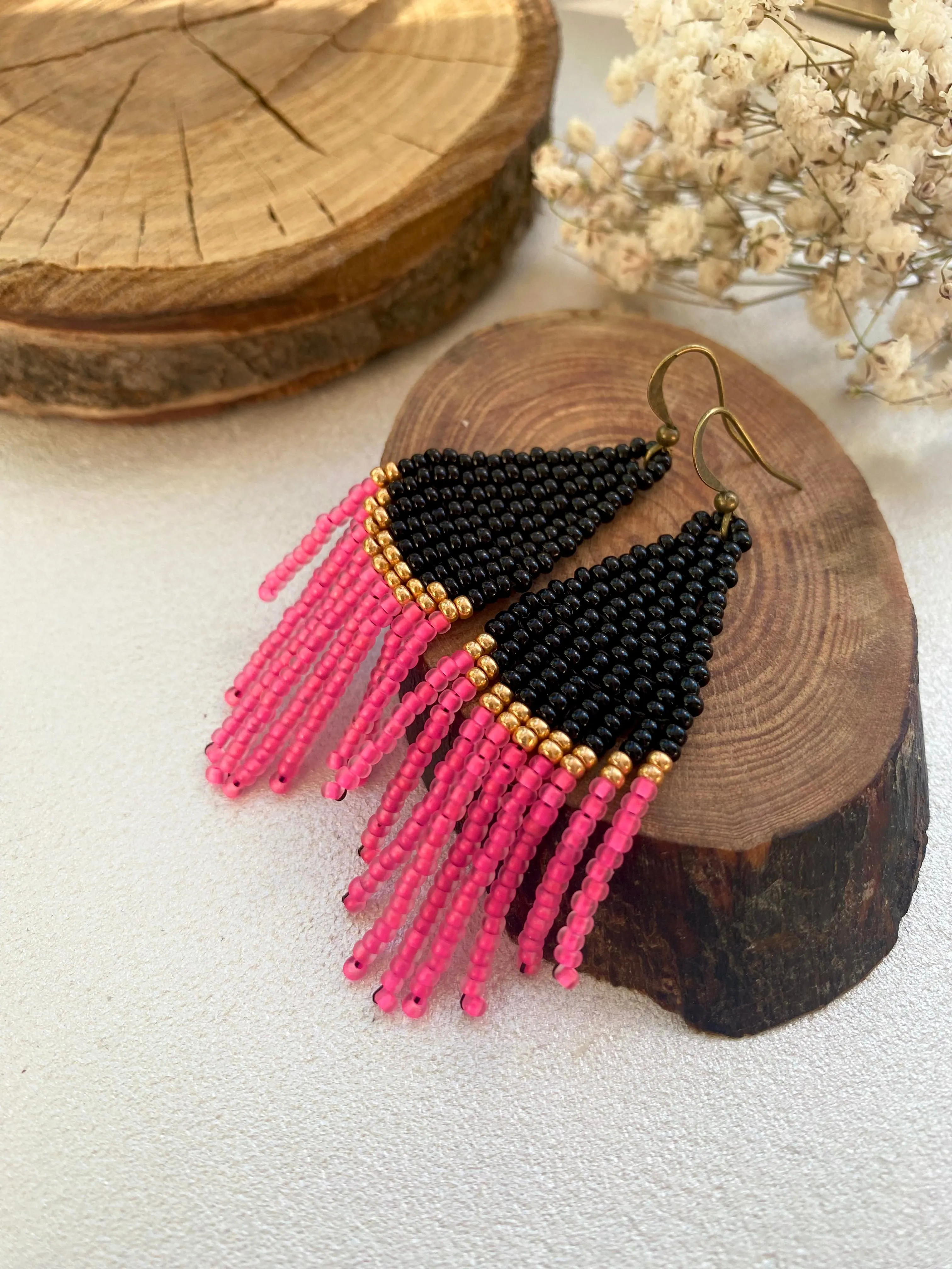 Black Gold Pink Seed Bead Fringe Earrings, Handmade Chandelier Earrings, Aesthetic earrings, Fuchsia Earring, Dangle Statement Earring Boho