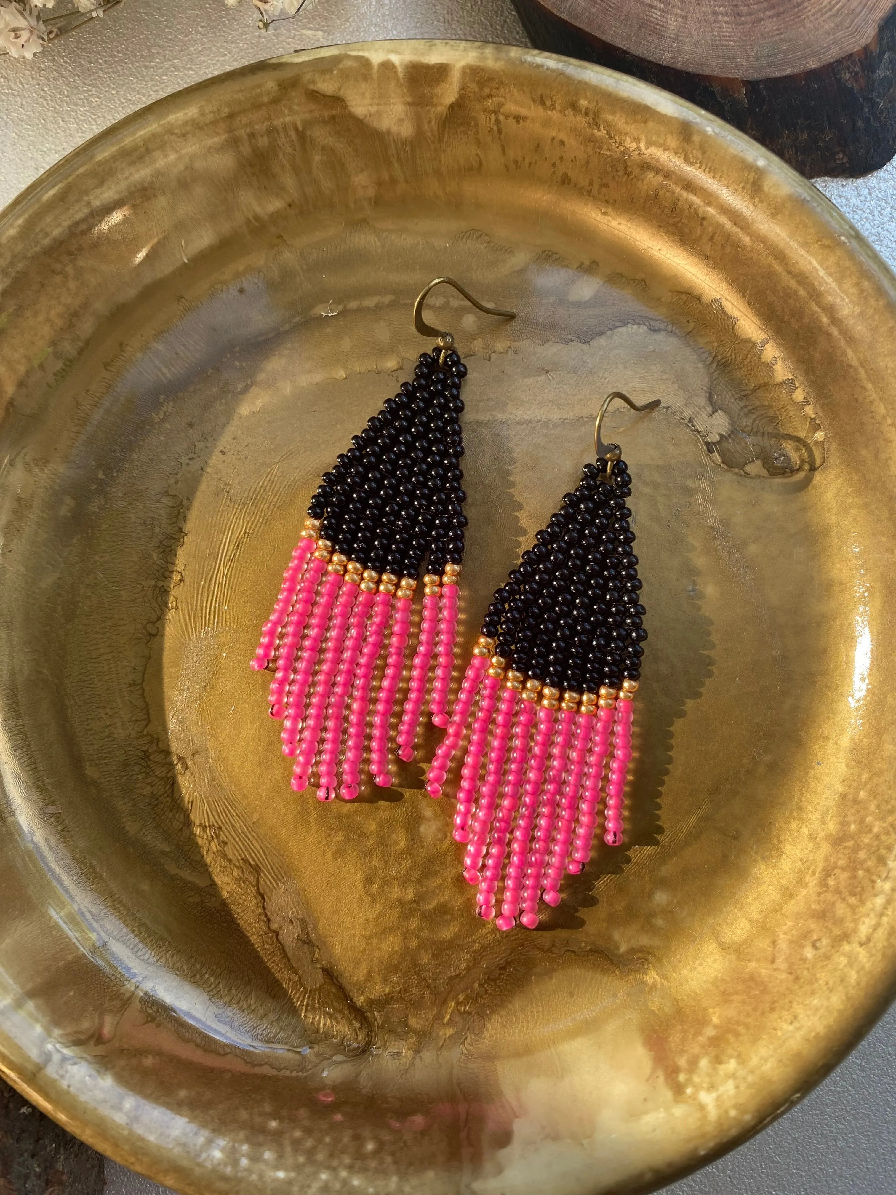 Black Gold Pink Seed Bead Fringe Earrings, Handmade Chandelier Earrings, Aesthetic earrings, Fuchsia Earring, Dangle Statement Earring Boho