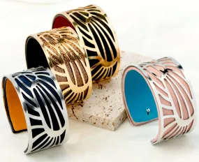Bracelet hypoallergénique au design graphique moderne & coloré en acier inoxydable (4 coloris/finition argent ou or)