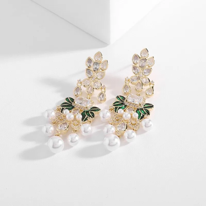 Cubic Zircon Chandelier Earrings for Wedding, Green Leaves Dangle Earring Women's Party,Gatherings Jewelry Accessories