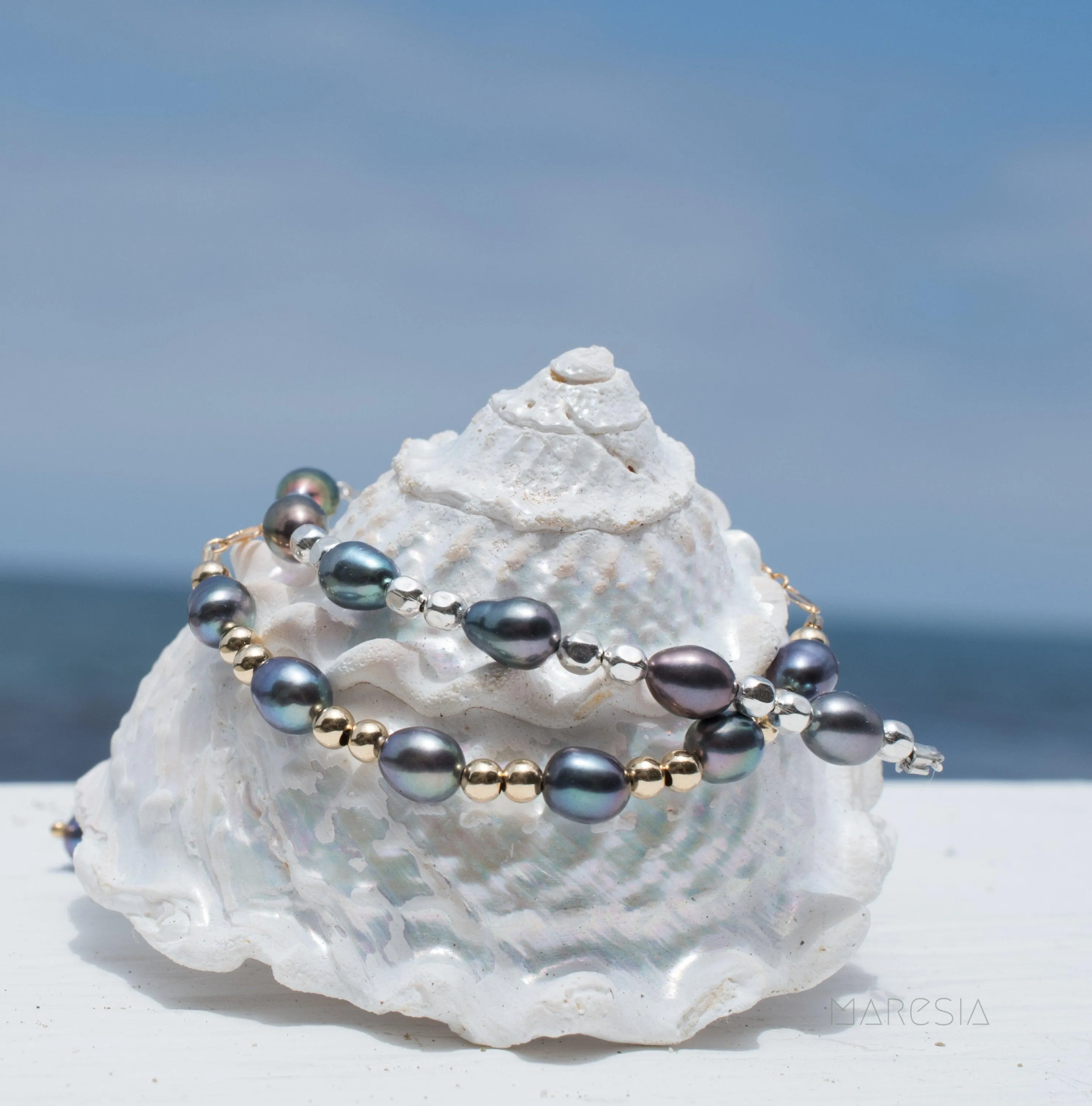 Fresh Water Peacock Pearl Bracelet ~ Gold Filled or Sterling Silver 925 ~ MB009