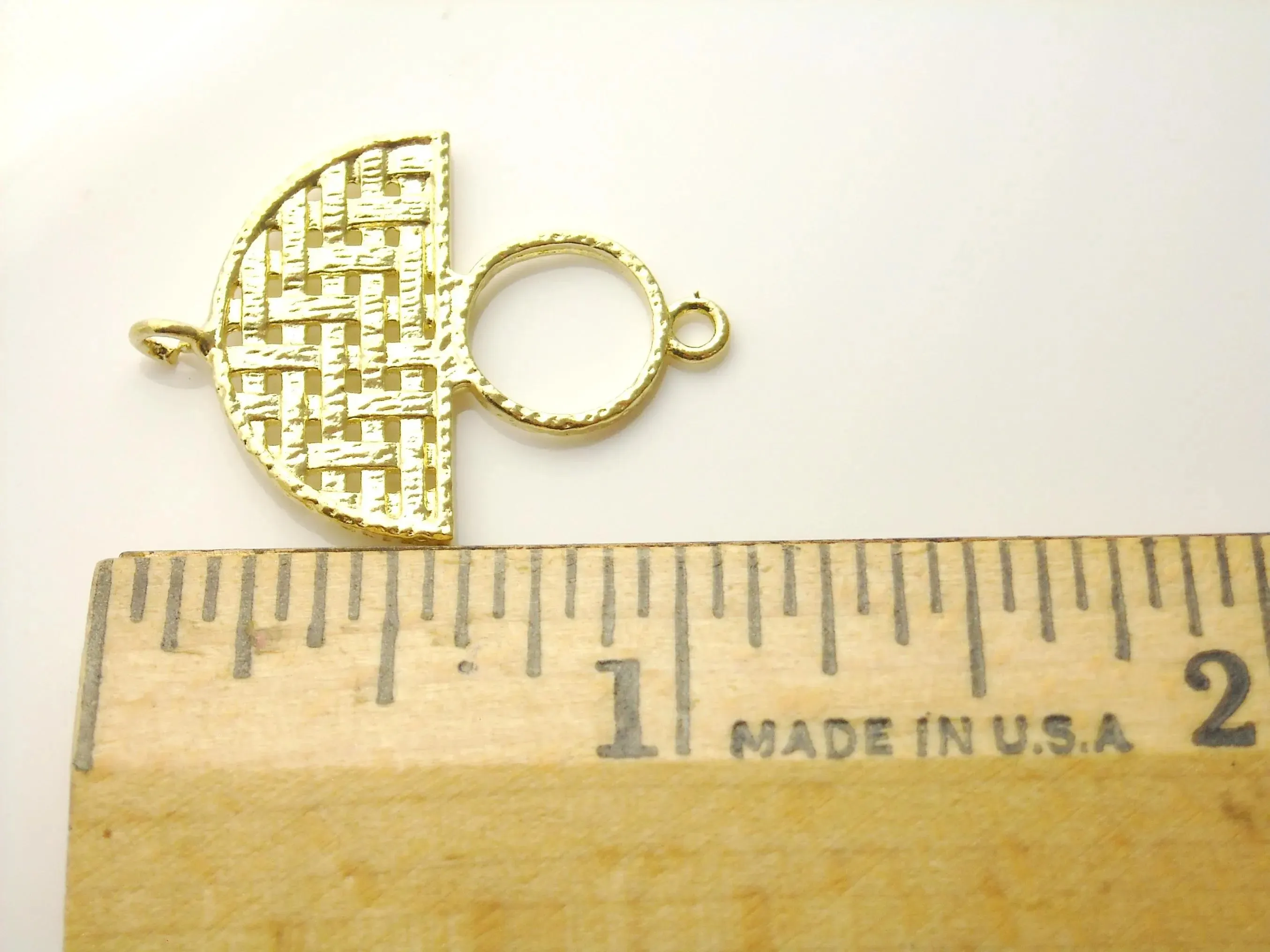 Geometric Chandelier Connectors, Raw Brass, 28mm x 21mm - 2 pieces