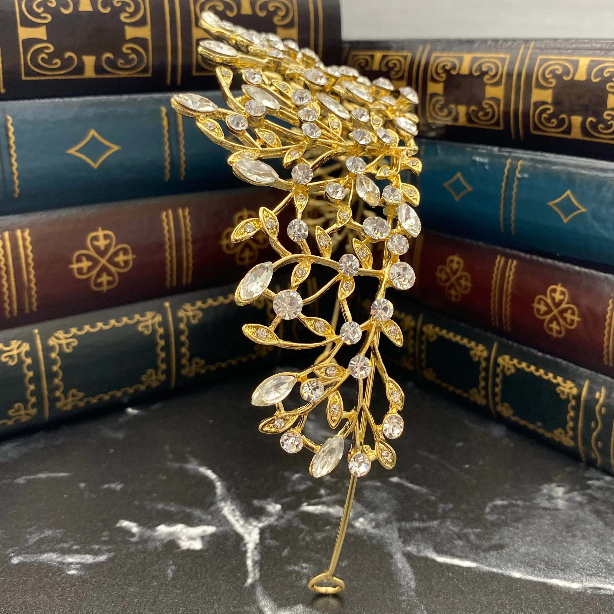 Ingrid's Tiara in Gold