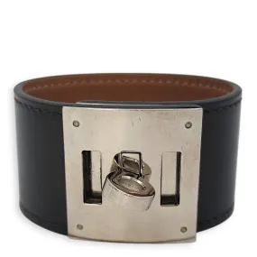 Kelly Dog Small Black Bracelet in Swift, Palladium hardware