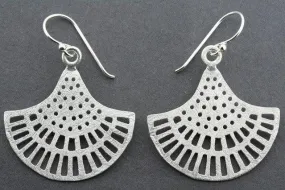 lace cutout chandelier earring
