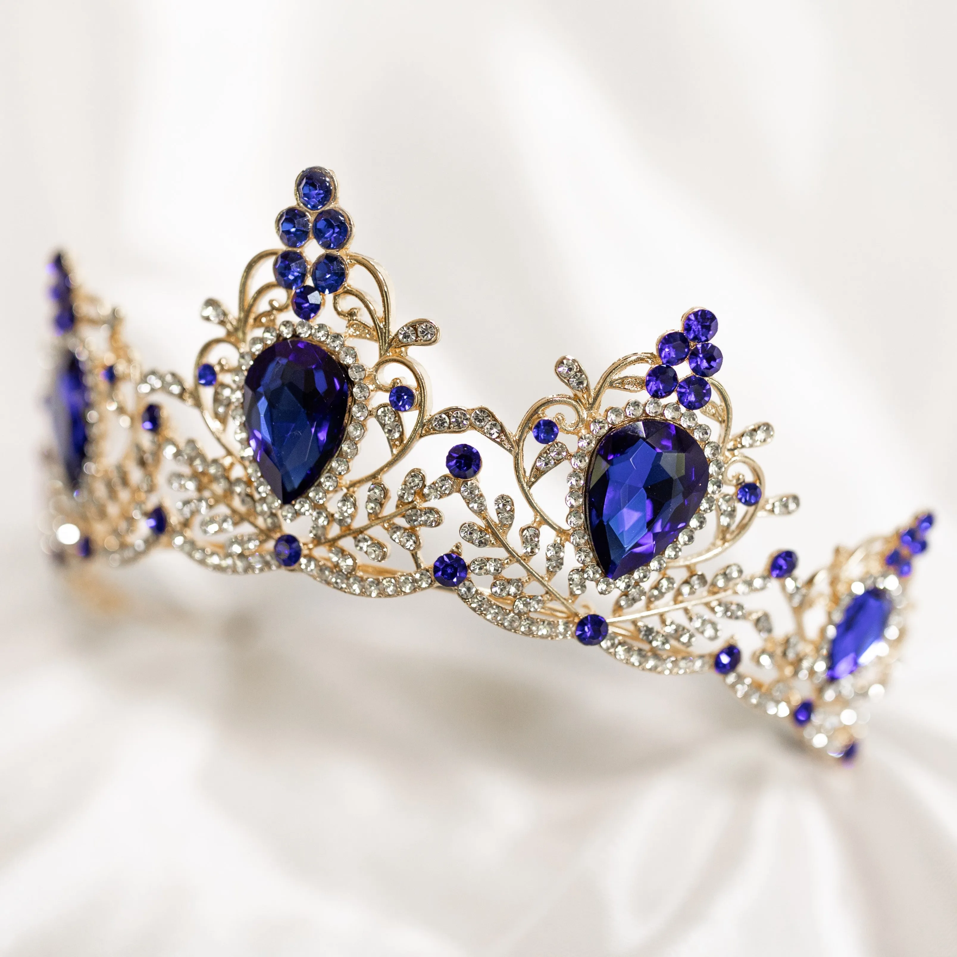 Phaedra's Tiara in Blue & Gold