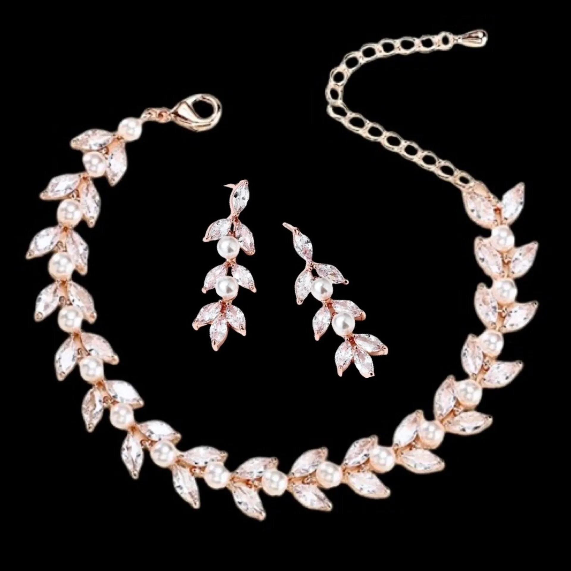 "Sadie" - Pearl Bridal Bracelet - Available in Silver, Rose Gold and Yellow Gold
