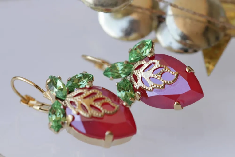 STRAWBERRY EARRINGS