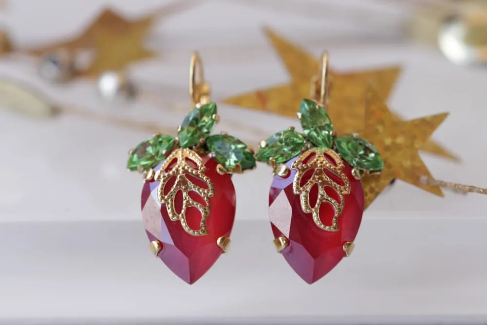 STRAWBERRY EARRINGS