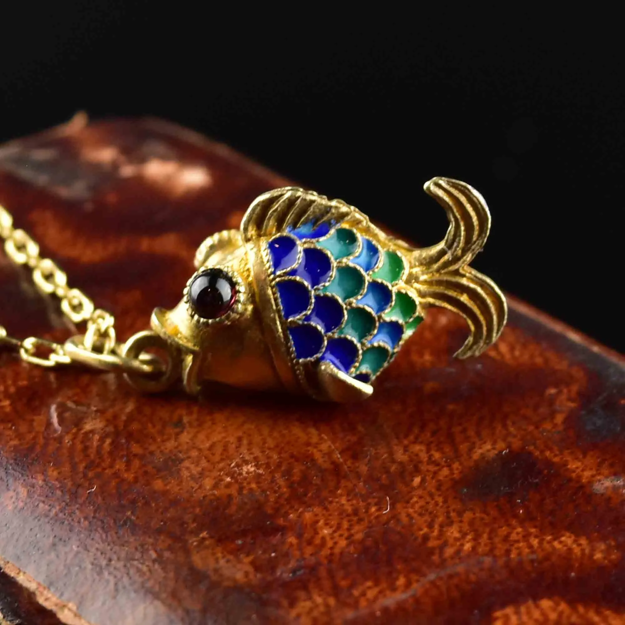 Vintage Gold Vermeil Garnet Enamel Sun Fish Necklace