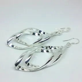 Wide Lines Sterling Silver Interlocking Spirals Earrings For Woman