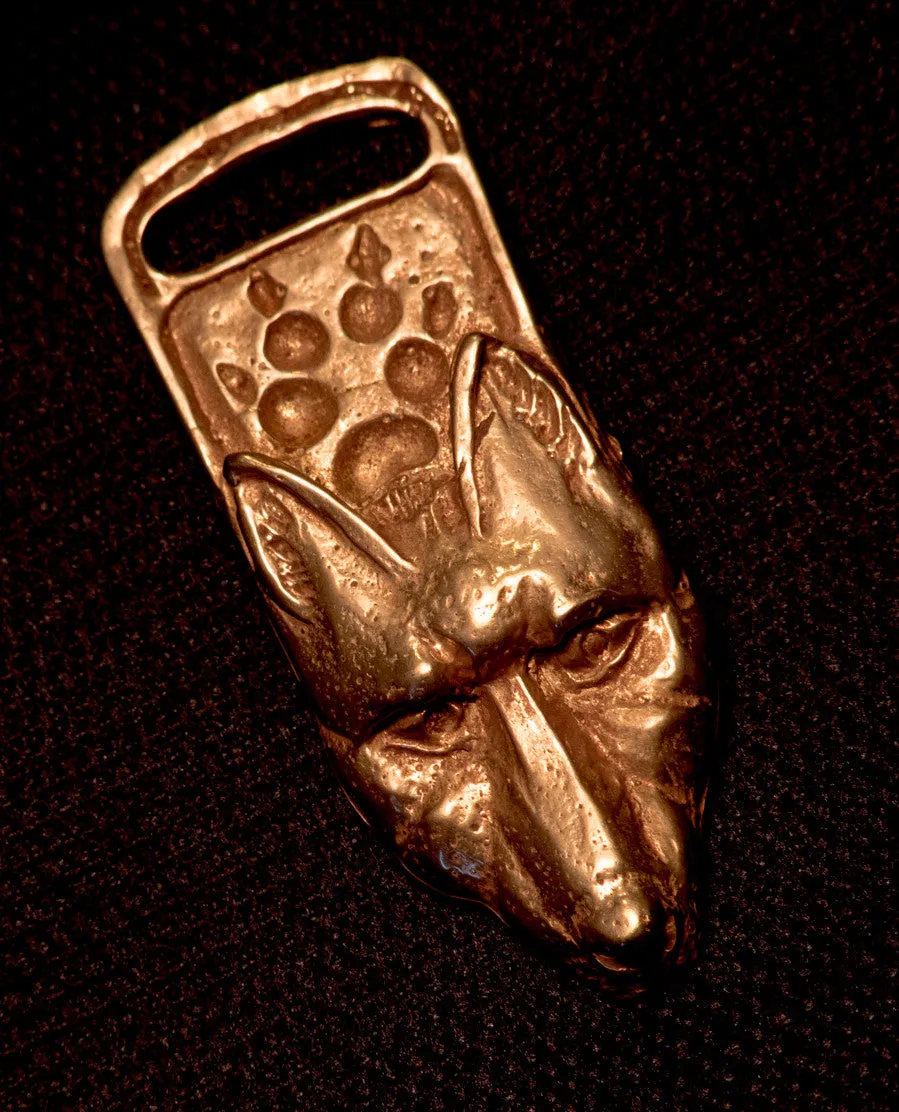 Wolf head belt tip with paw - F-17